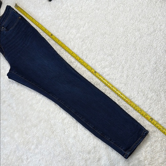 KUT FROM THE KLOTH | SIZE 8 | Dark Blue stretching Women's Jeans 👖 - Picture 7 of 10